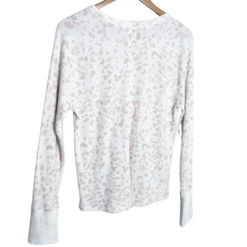 Knox Rose NWT Womens XL Leopard Waffle Knit Thermal Top Long Sleeve Cream Tan - Picture 4 of 8